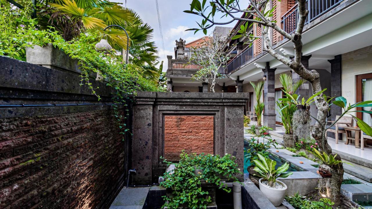 Ayu Sari Guesthouse By Mahaputra Убуд Екстер'єр фото
